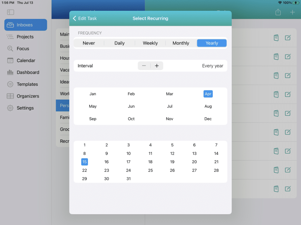 Setting recurring task for once per year on March 1 on iPad in Light Mode