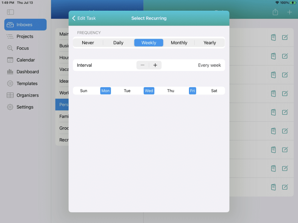 Setting Recurring Task for Monday-Wednesday-Friday every week on an iPad in Light Mode