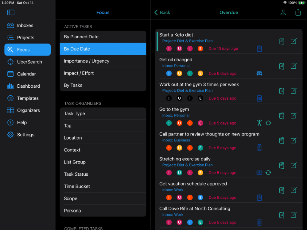 This screenshot shows the Focus View with a Smart List of Overdue Tasks in Dark Mode.